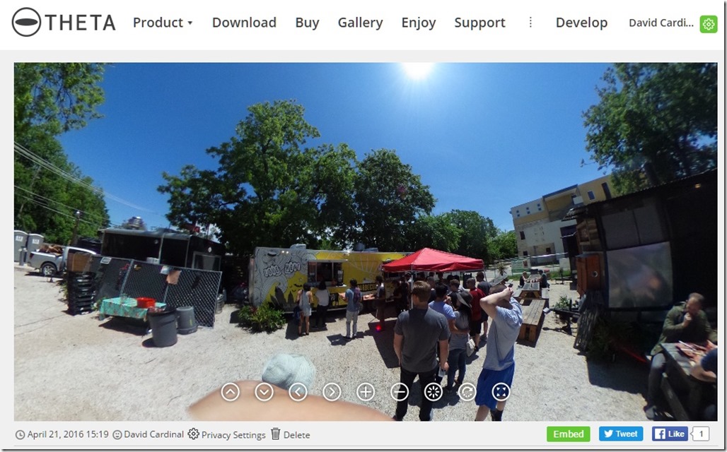 Austin's BBQ food court scene captured with a single click of the Ricoh Theta S